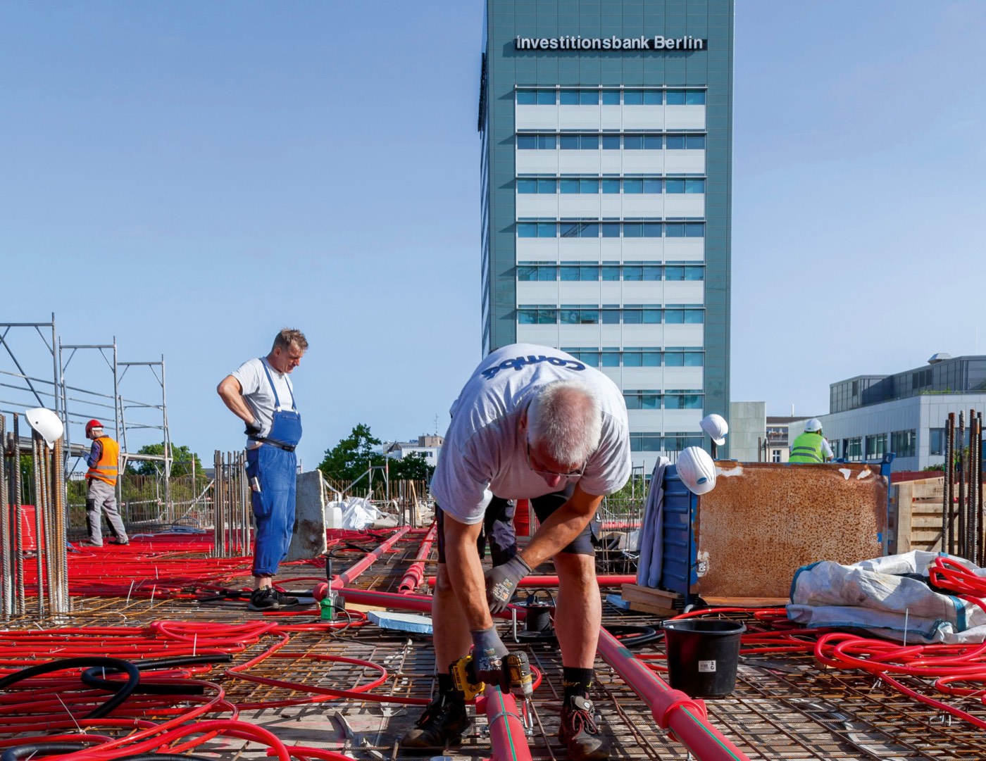 Installation einer Sprinkleranlage im Quartier Bundesallee in Berlin – Foto 1