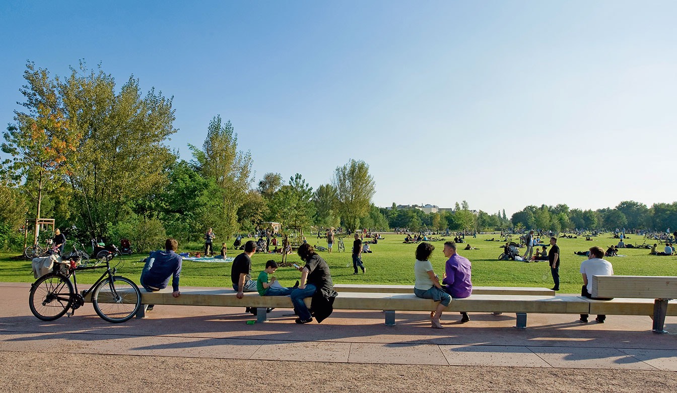 Beregnung und Rohrleitungsbau im Park am Gleisdreieck – Foto 2
