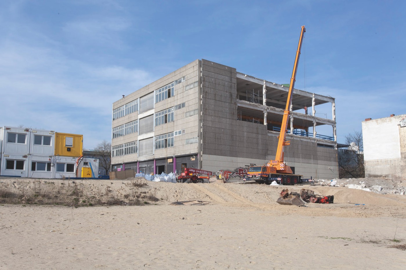 Gebäudetechnik und Sprinkleranlage für THE BOX in Berlin – Foto 2